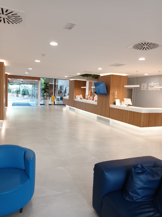 Lobby Hotel Vibra Beverly Playa
