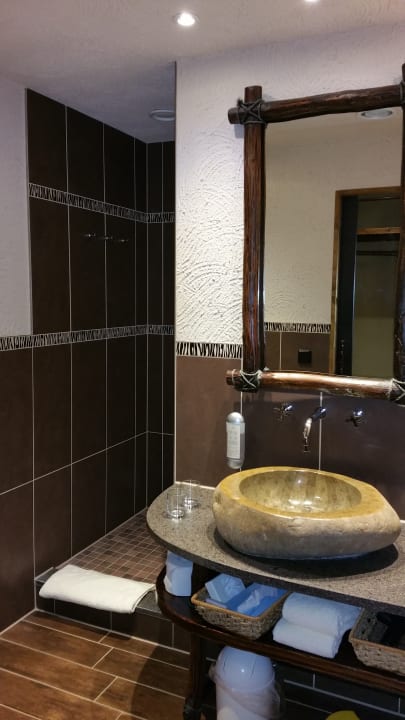 Bad Hotel Matamba - Phantasialand Erlebnishotel