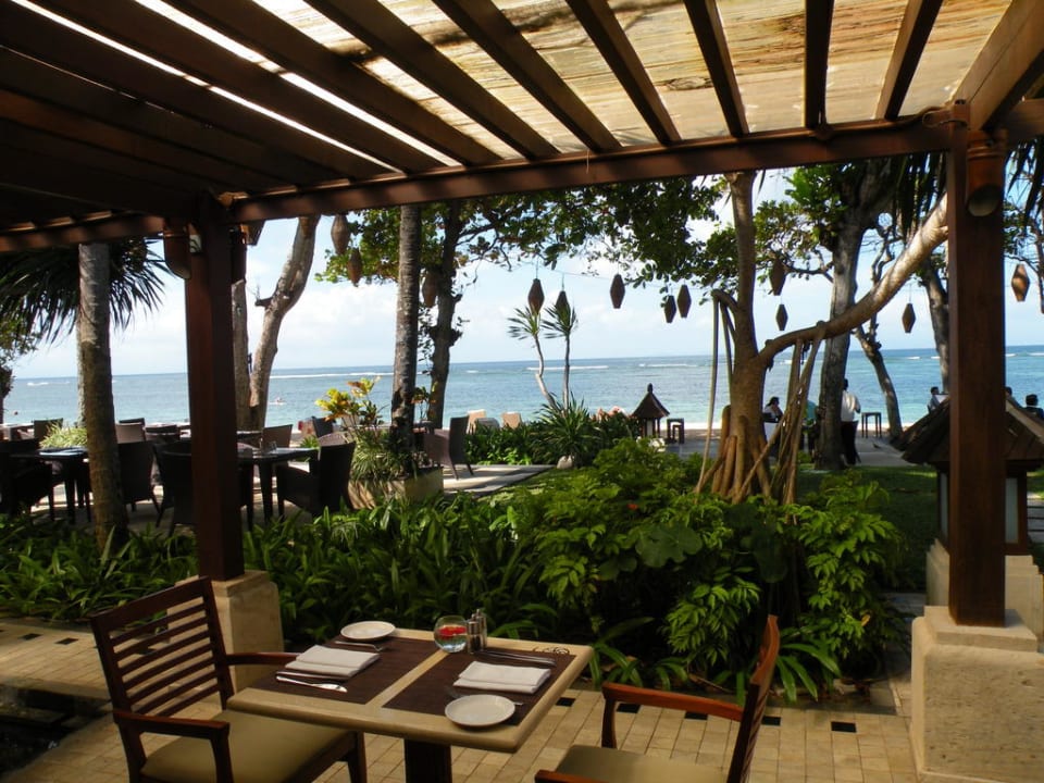 Strandrestaurant The Laguna A Luxury Collection Resort & Spa