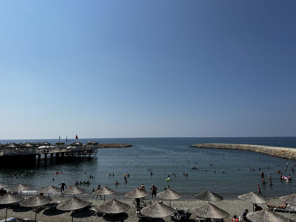 Strand Aria Resort & Spa