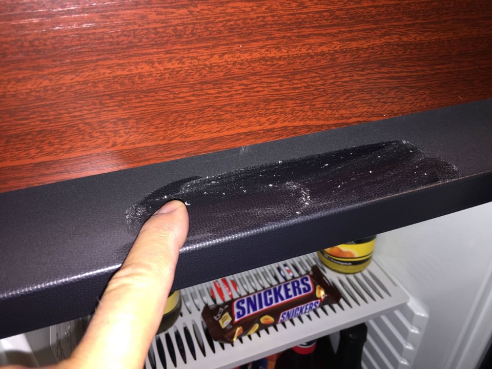 Staub überall Schlosshotel Karlsruhe