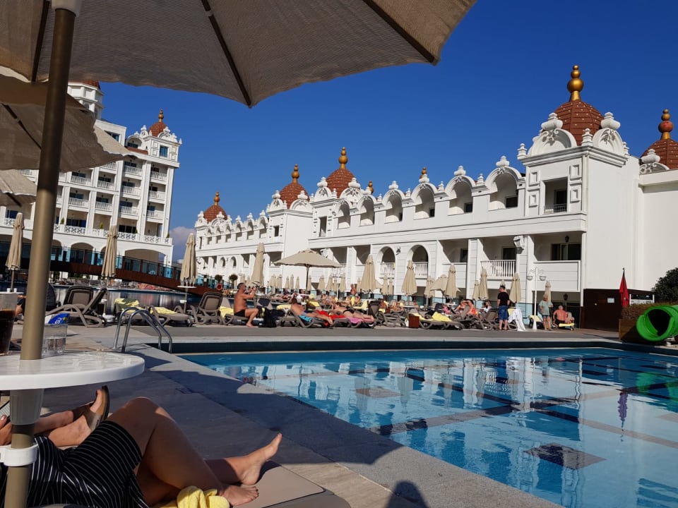Pool Oz Hotels Side Premium