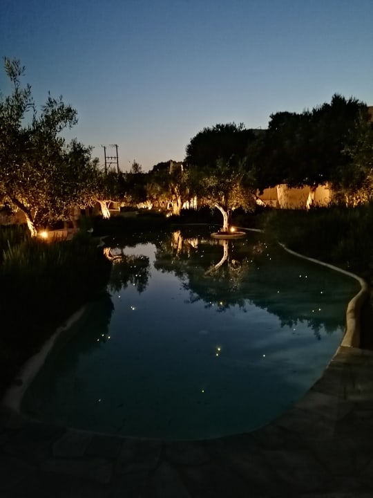 Gartenanlage Knossos Beach Bungalows Suites Resort & Spa