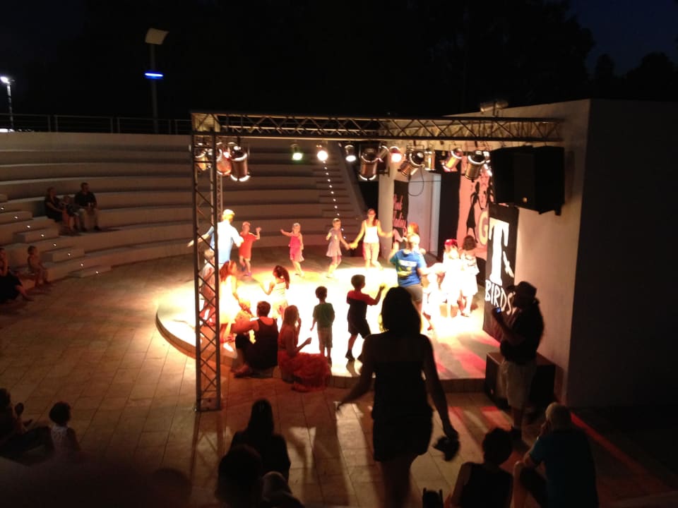 Minidisco-Amphitheater Caravia Beach Hotel