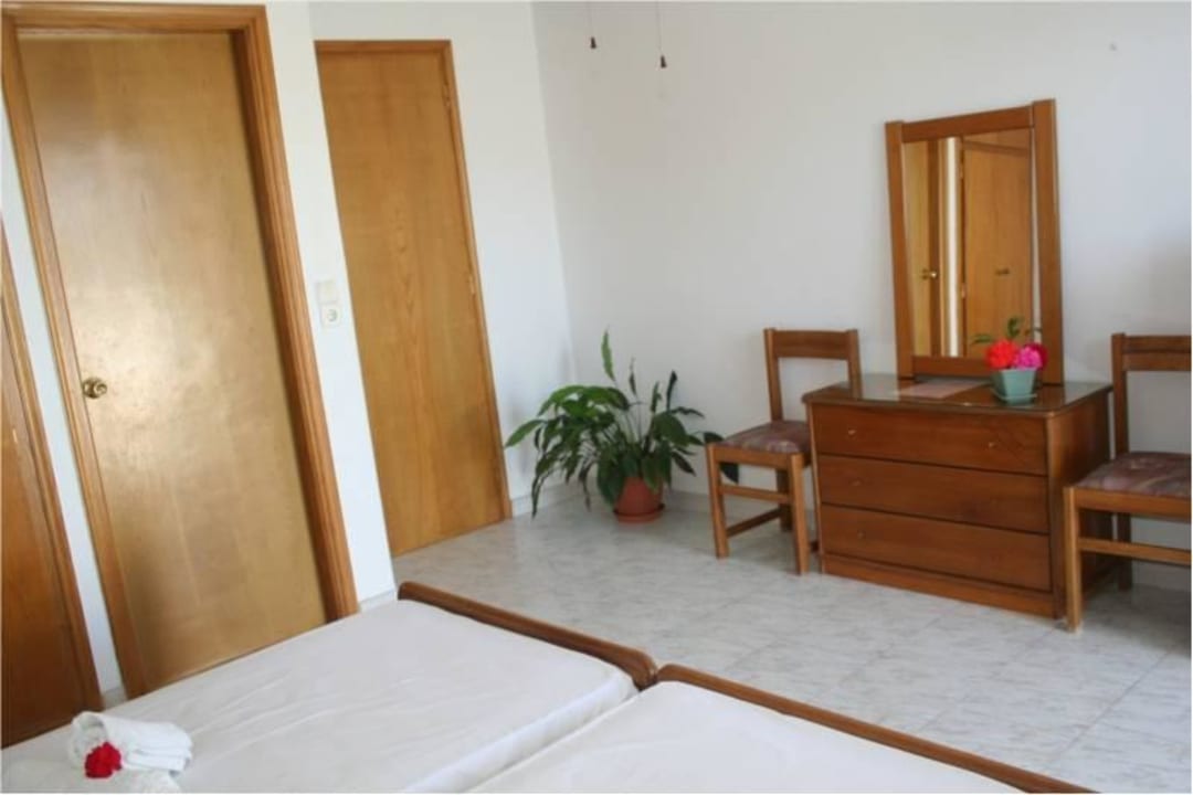 St. Studio Poseidonia Pansion