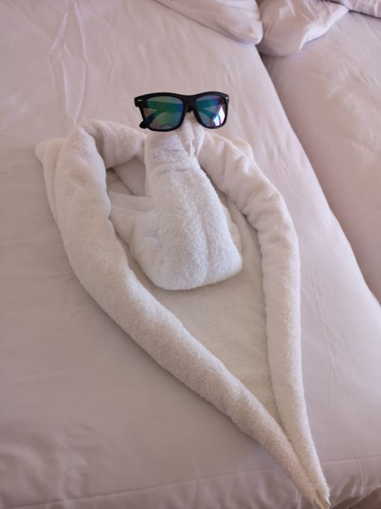 Zimmer Bliss Nada Beach Resort