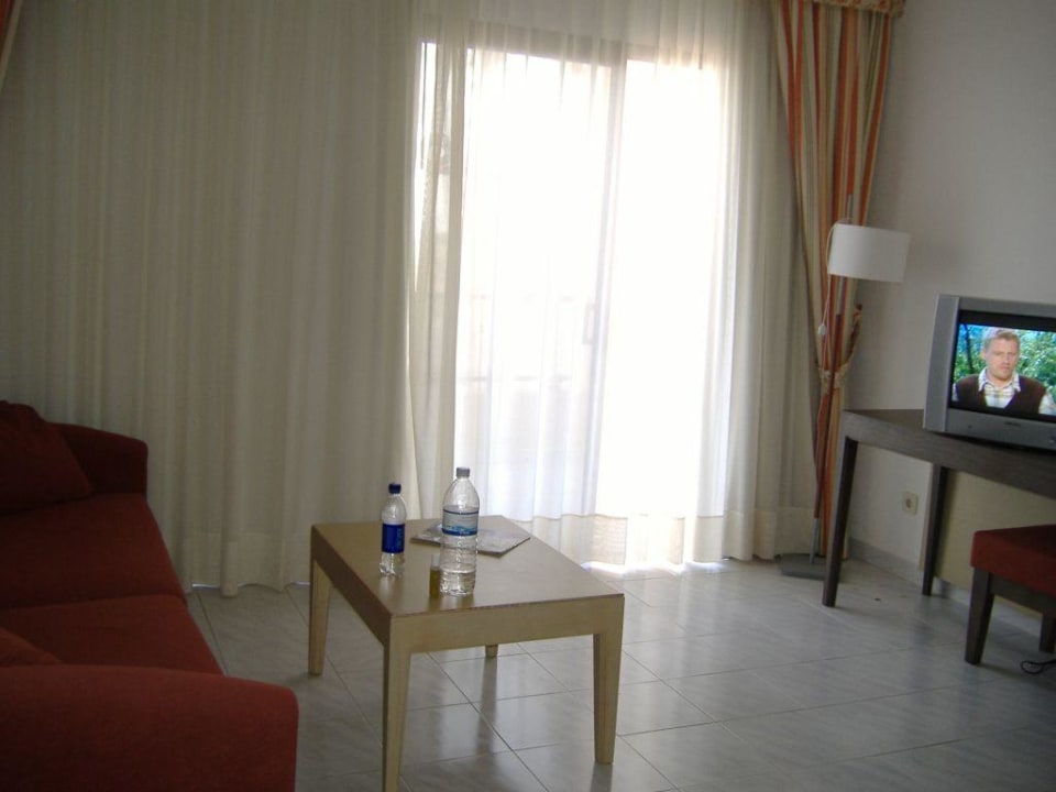 Wohnbereich Suite Nr. 32 SBH Hotel Taro Beach