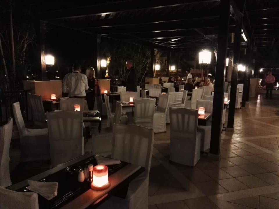 Restaurantterrasse  Hotel JAZ Makadi Star & Spa