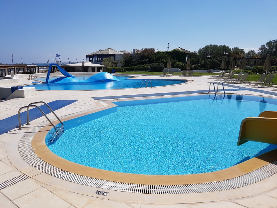 Pool Apollonia Beach Resort & Spa