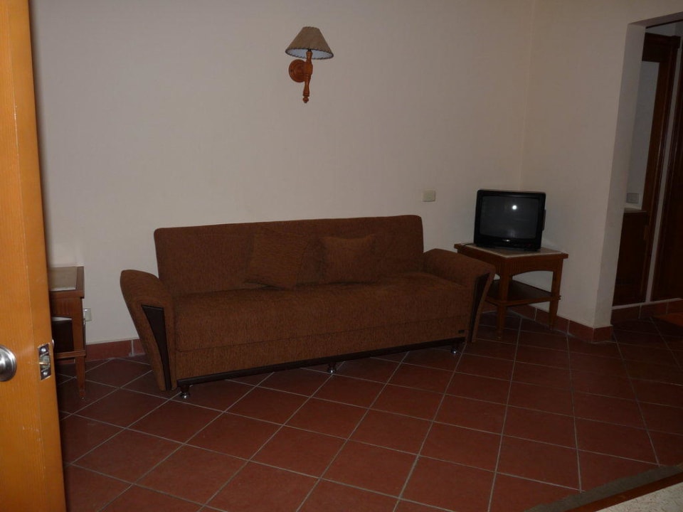 Durchgangszimmer ohne Fenster Charmillion Gardens Aquapark