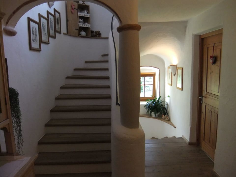 Treppenaufgang Haus Tirol