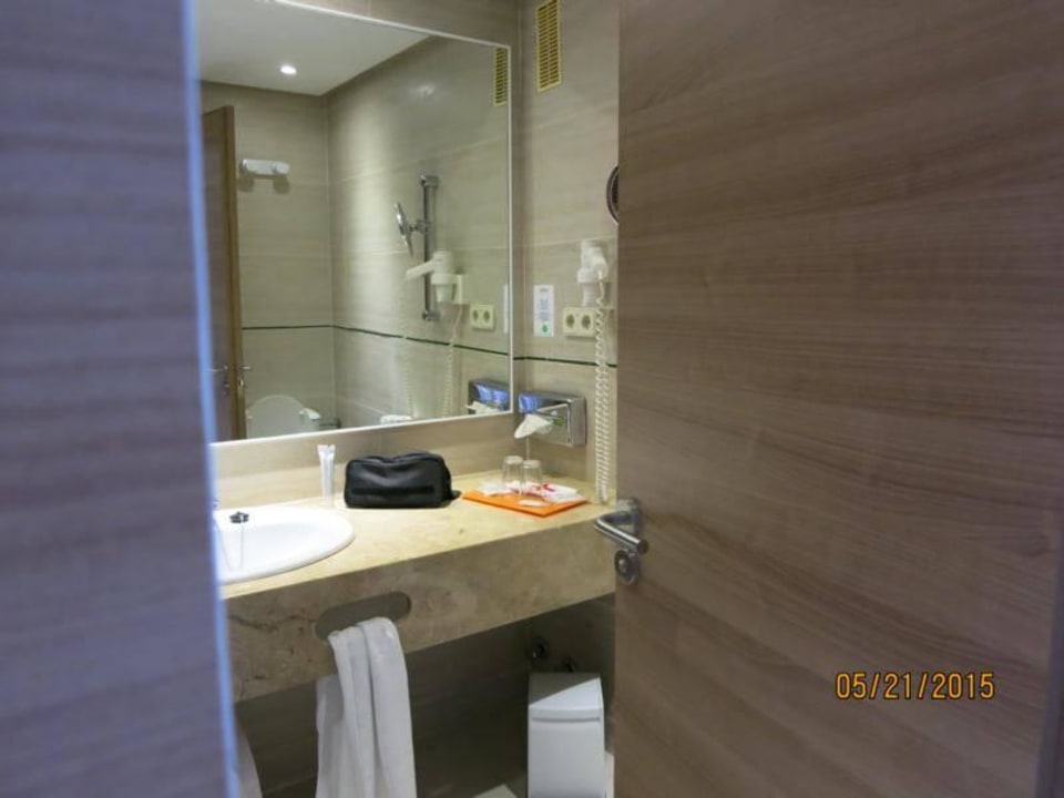 Badezimmer allsun Hotel Borneo - Adults only