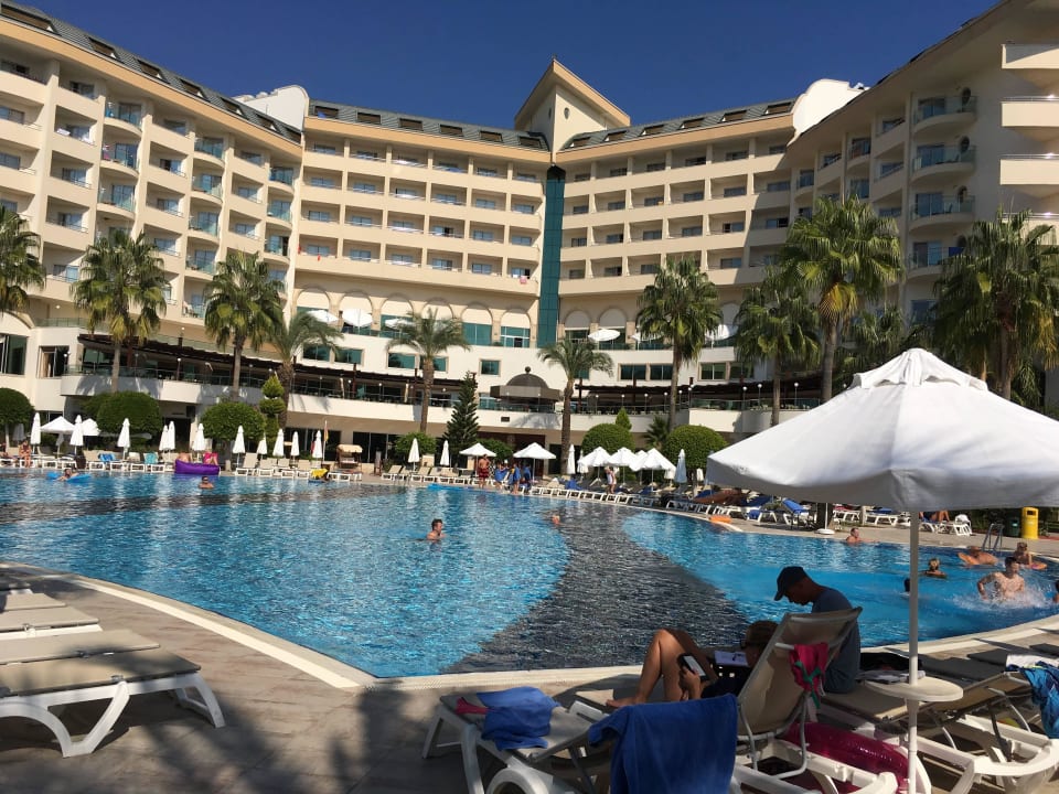 Pool Saphir Resort & Spa