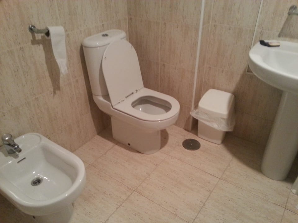 WC Estudiotel Alicante