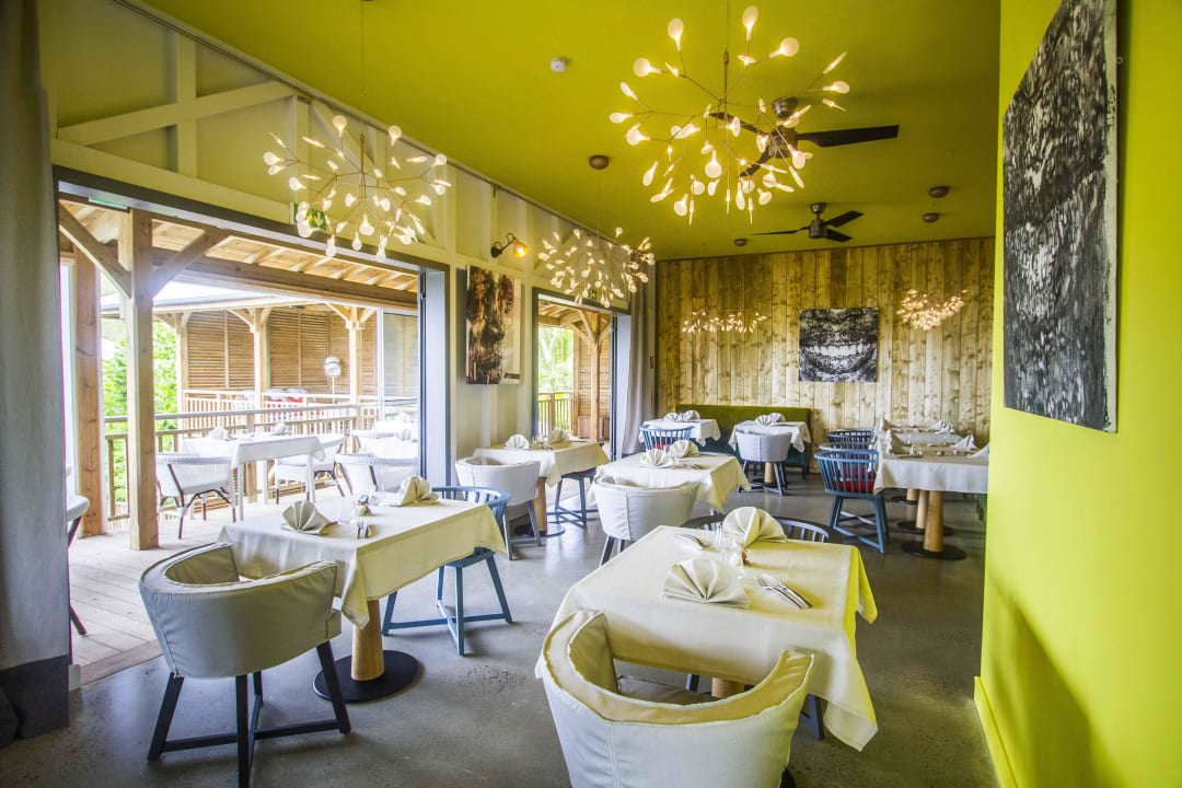 Restaurant salle Hotel French Coco