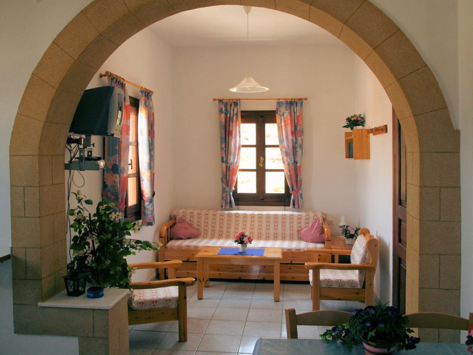 Wohnraum mit Doppel-Schlafcoach Sea View Apartments by Susi & Sofia