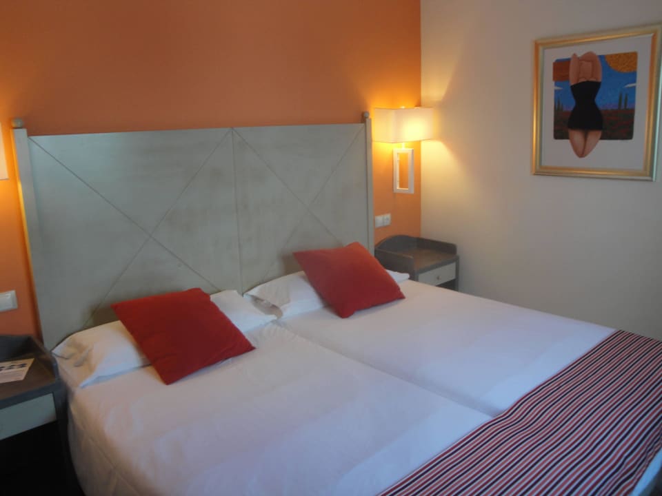 Schlafzimmer allsun App.-Hotel Albatros
