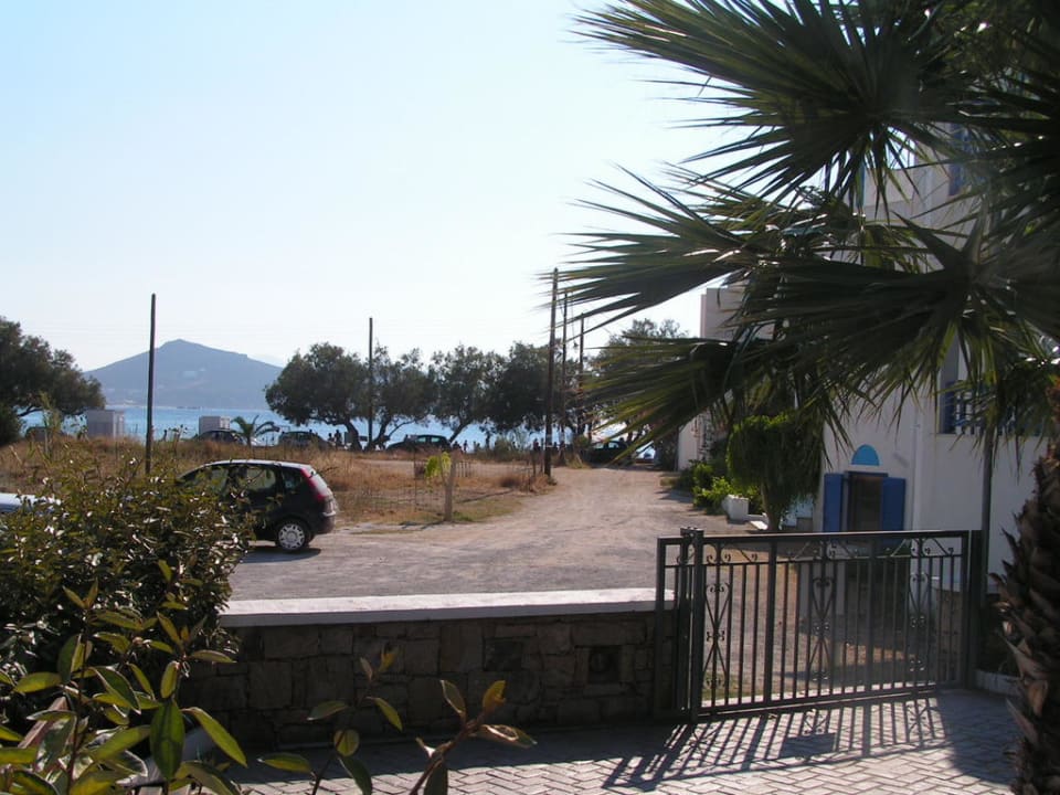 Weg zum Strand Naxos Resort Beach Hotel