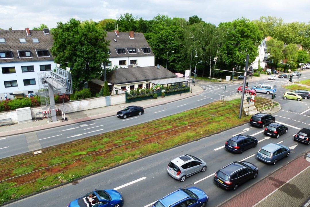 Blick zur Aachener Straße Essential by Dorint Hotel Köln-Junkersdorf