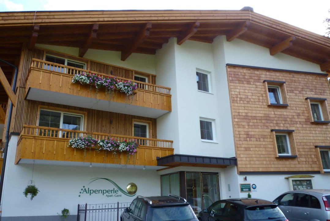 Alpenperle aussen Alphaus Aparthotel