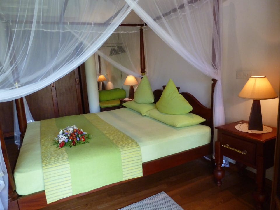 Bed Room Penthouse Suite Ayubowan Swiss Lanka Bungalow Resort