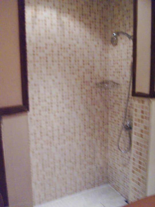 Begehbare Dusche, Zimmer 801 Pickalbatros Alf Leila Wa Leila Resort - Neverland Hurghada