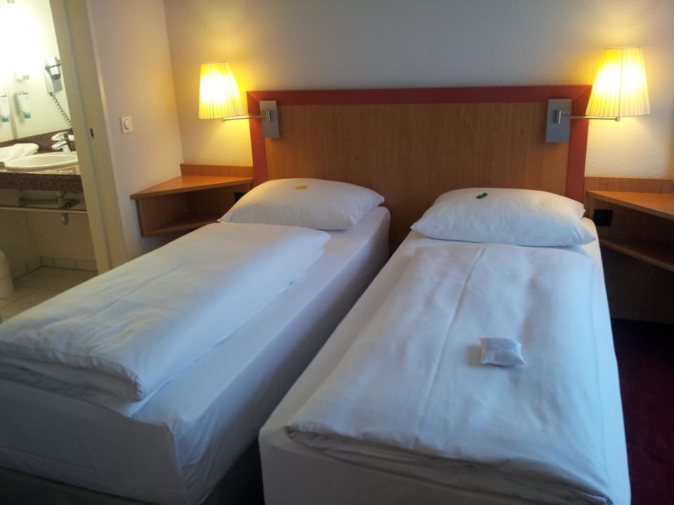 Die Doppelbetten Hotel NH Hamburg Altona