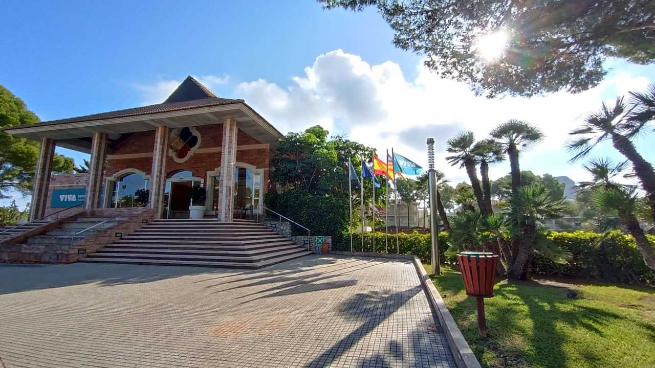 Außenansicht VIVA Cala Mesquida Suites & Spa 16+