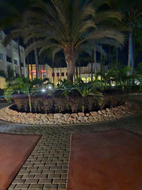 Außenansicht Hotel Riu Karamboa