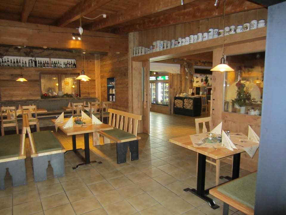 Essbereich 1. Bier & Wohlfühlhotel Gut Riedelsbach