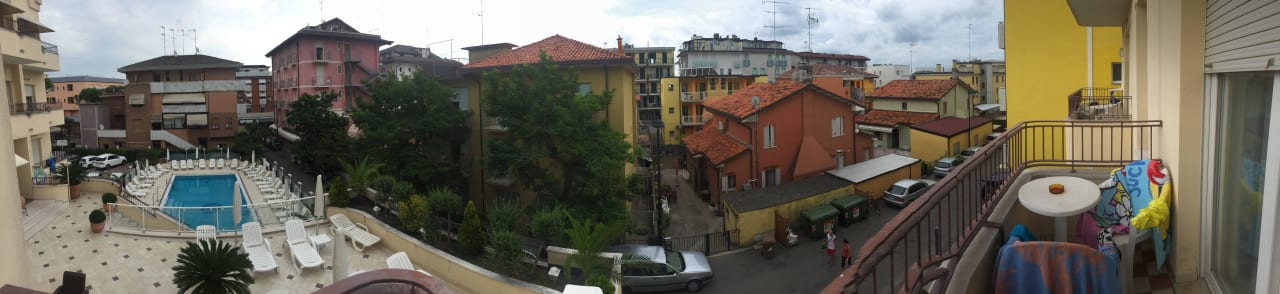 Der Ausblick aus unserem Zimmer Hotel International Beach