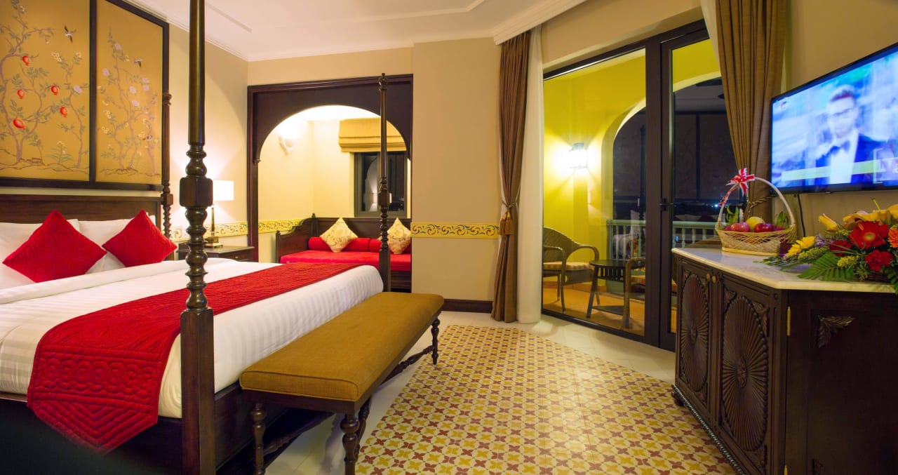 Residencia Suite Town View Little Residence - A Boutique Hotel & Spa