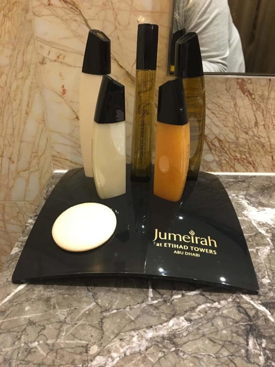 Zimmer Conrad Abu Dhabi Etihad Towers