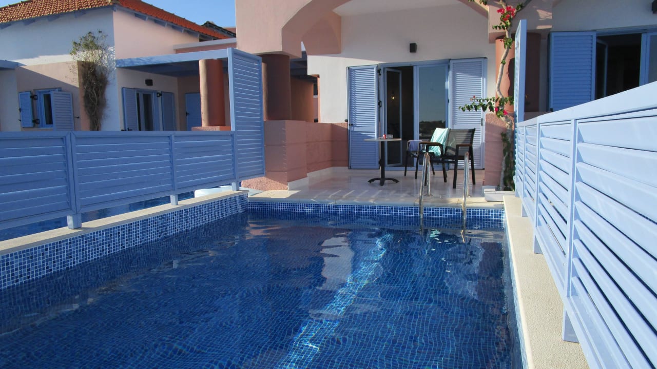 Unser Zimmeer mit Pool Mitsis Rodos Village