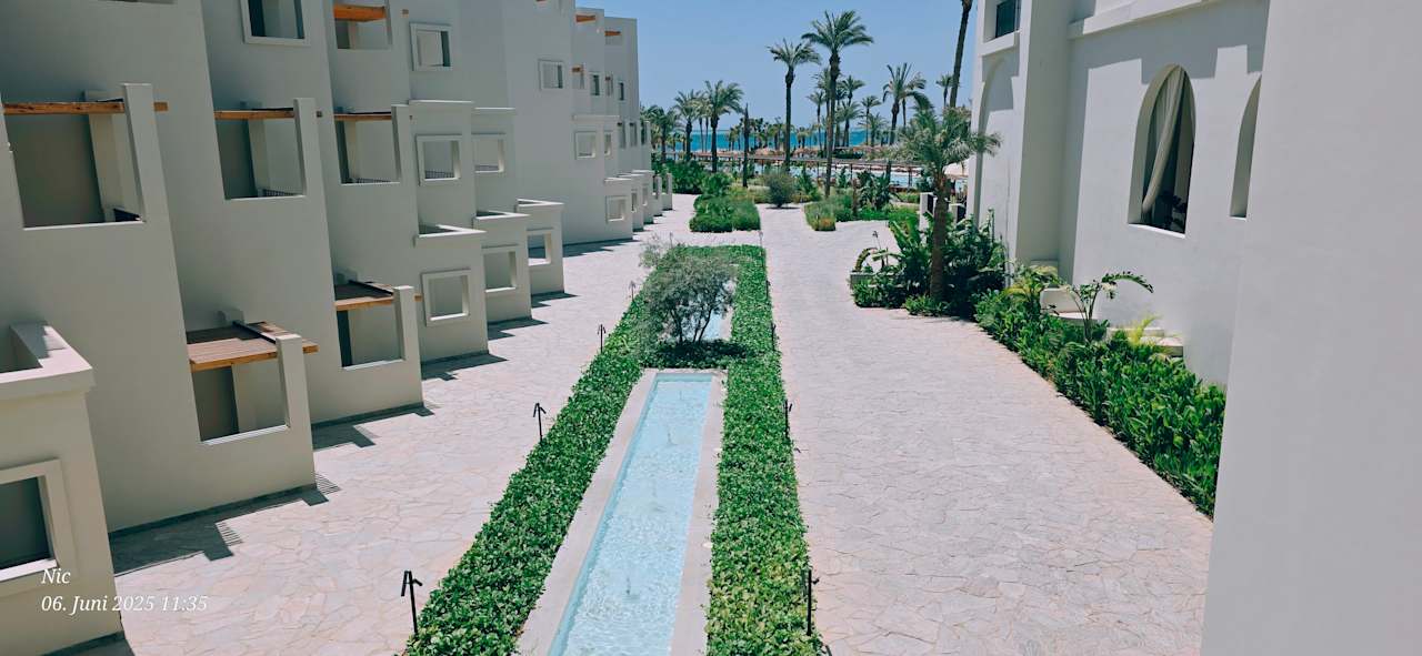 Außenansicht Serry Beach Resort