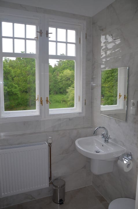 Room nr 6 Hotel Pałac Myśliwski - Orle Solutions