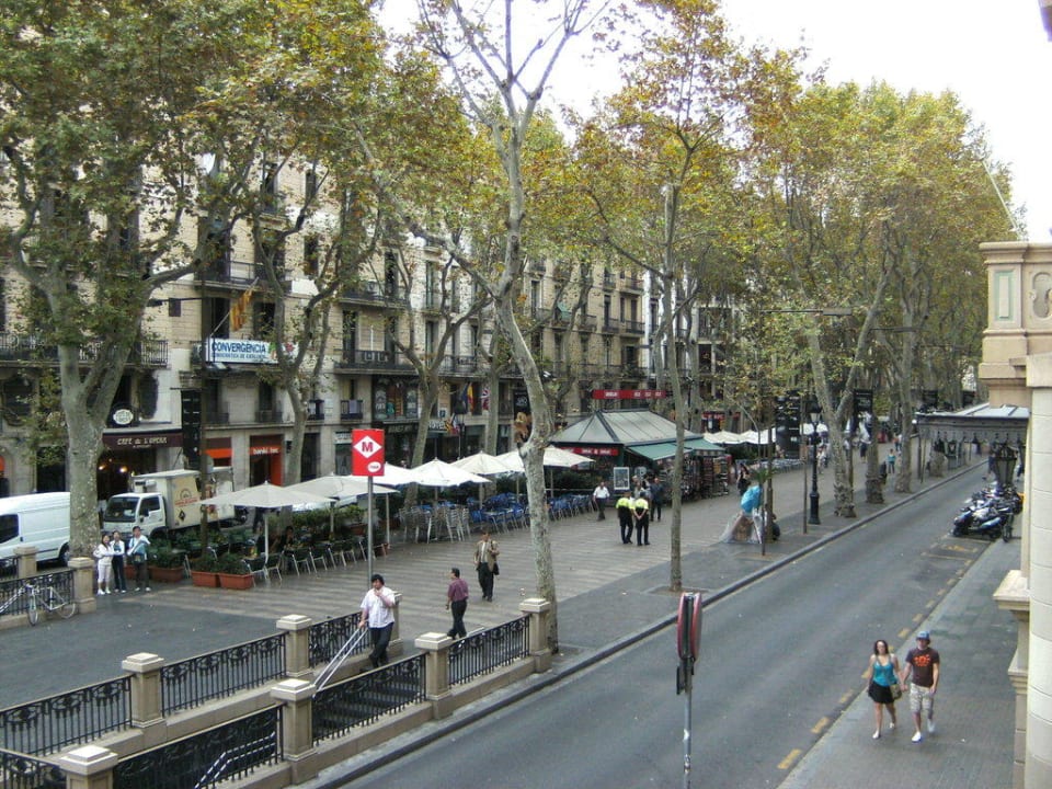 Ausblick auf Rambla am Morgen Hostal Mare Nostrum