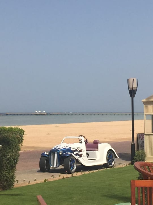 Eines der Mietautos  Premier Le Reve Hotel & Spa