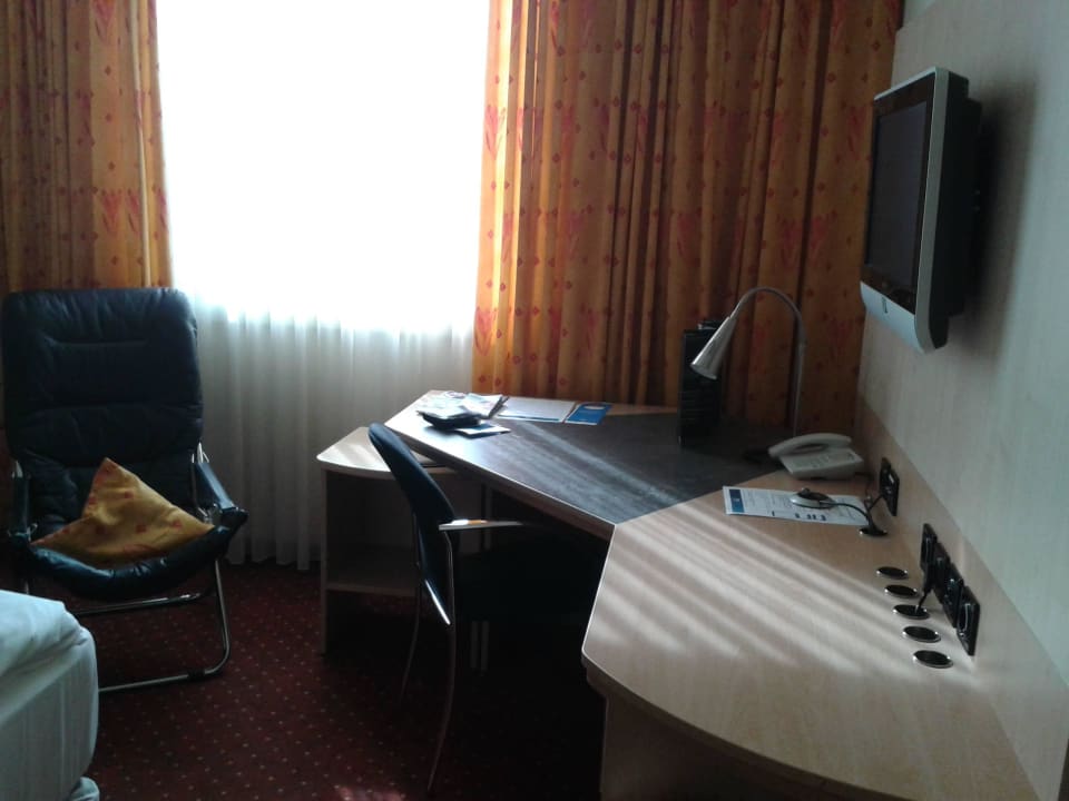 Büroseite Hotel NH Oberhausen