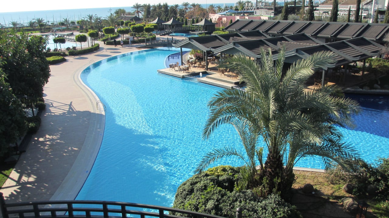 Pool Limak Lara Deluxe Hotel & Resort