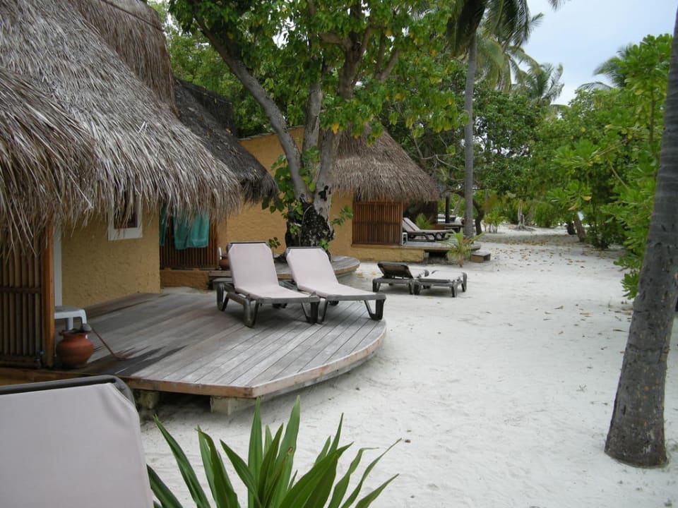 Beach Bungalows Kuredu Island Kuredu Island Resort & Spa