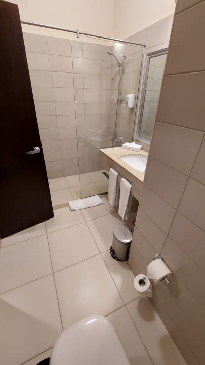 Zimmer Jaz Solaya