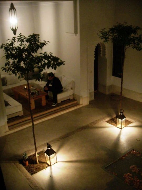 Der Innenhof: sehr romantisch, mit Stil Hotel Riad Dar K