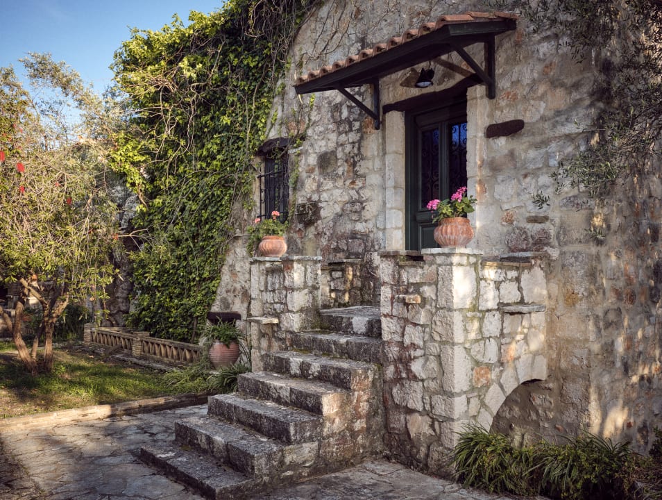 Außenansicht Hotel Leeda's Village