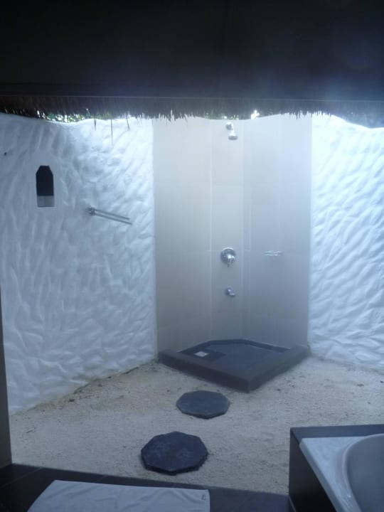 Außendusche Adaaran Select Hudhuran Fushi - Premium All Inclusive