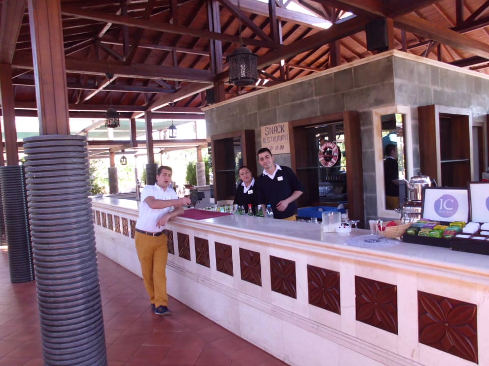 Strand Restaurant Bar IC Hotels Green Palace