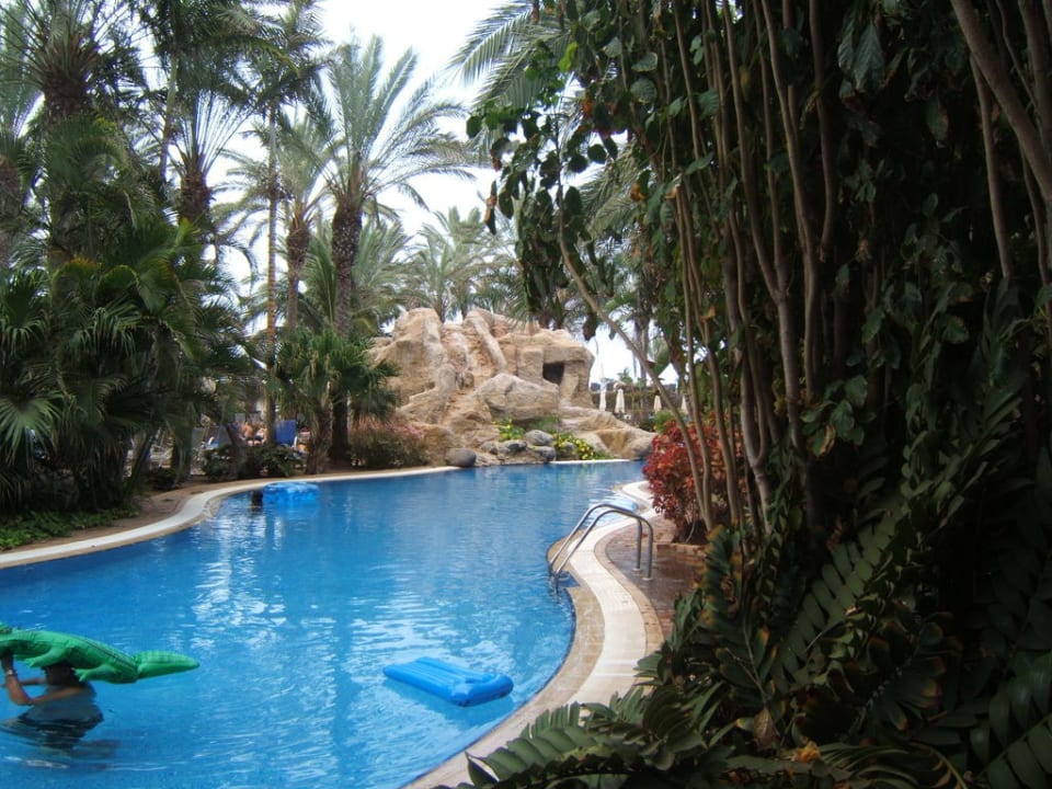 Der Rundpool Lopesan Costa Meloneras, Resort & Spa