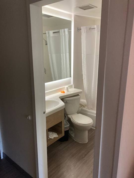 Zimmer Hotel Ramada Limited Santa Barbara