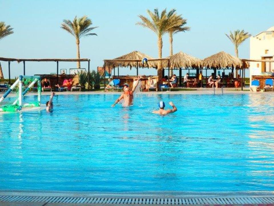 Wasserball TUI BLUE Samaya