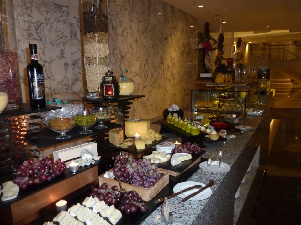 Mezzerie Waldorf Astoria Dubai Palm Jumeirah